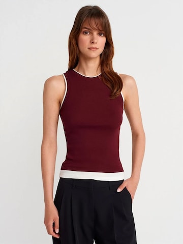 Dilvin - Blusa em vermelho: frente
