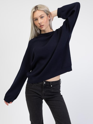 BROKE + SCHÖN Sweater in Blue