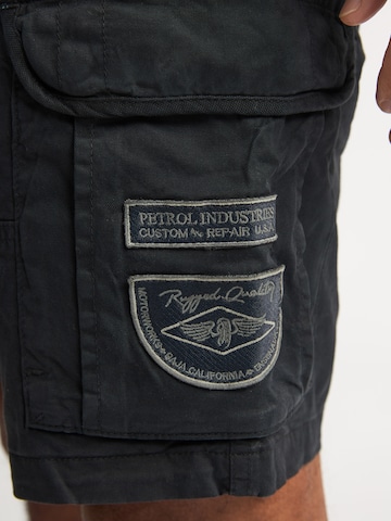 regular Pantaloni cargo di Petrol Industries in nero