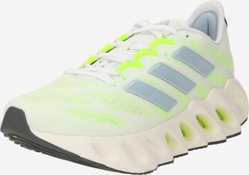 ADIDAS PERFORMANCE - Sapatilha de corrida 'Switch Fwd ' em branco: frente