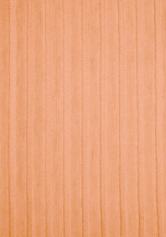 Maglietta di LASCANA in arancione