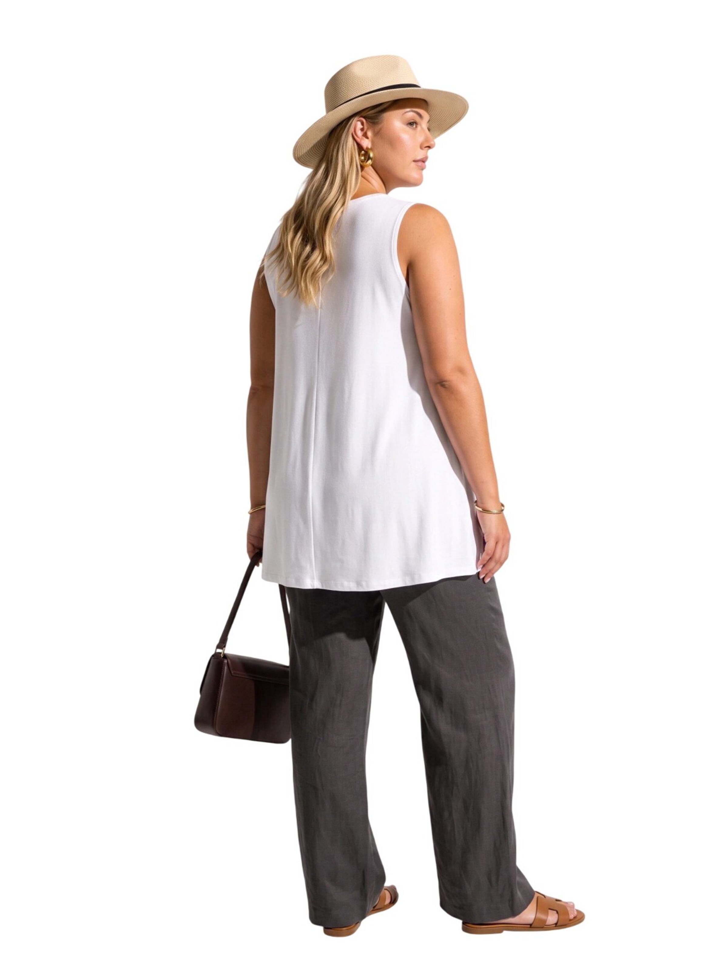 Shape Of You Blouse in Wit