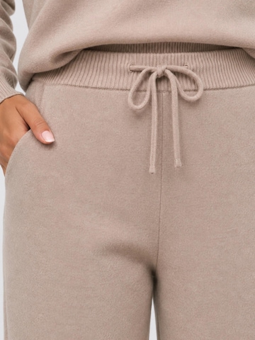 Wide leg Pantaloni di ONLY in beige