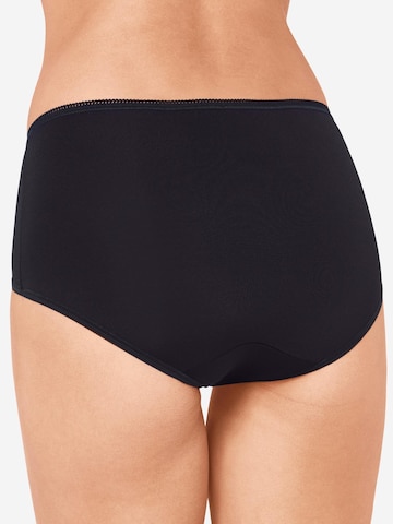 SLOGGI Slip '24/7 Microfibre' in Black