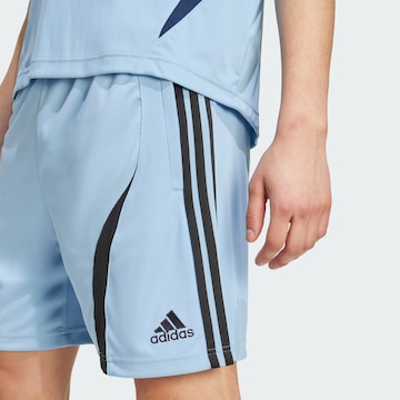 ADIDAS ORIGINALS Voľný strih Nohavice 'Teamgeist Adicolor' - Modrá