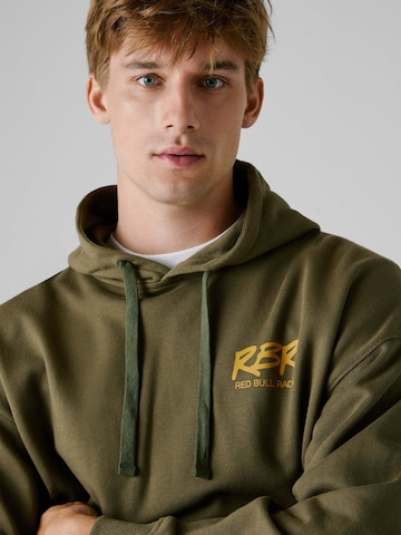 Red Bull Racing x Pepe Jeans Sweatshirt 'MARKER SCRIPT' in Groen