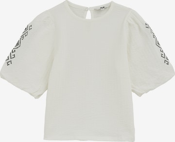 WE Fashion Pusero värissä valkoinen: etupuoli