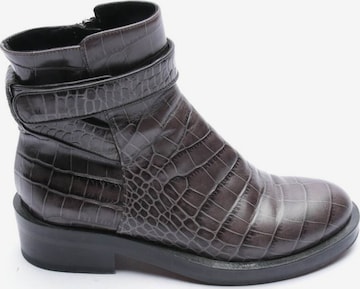 Schumacher Dress Boots in 36 in Grey: front