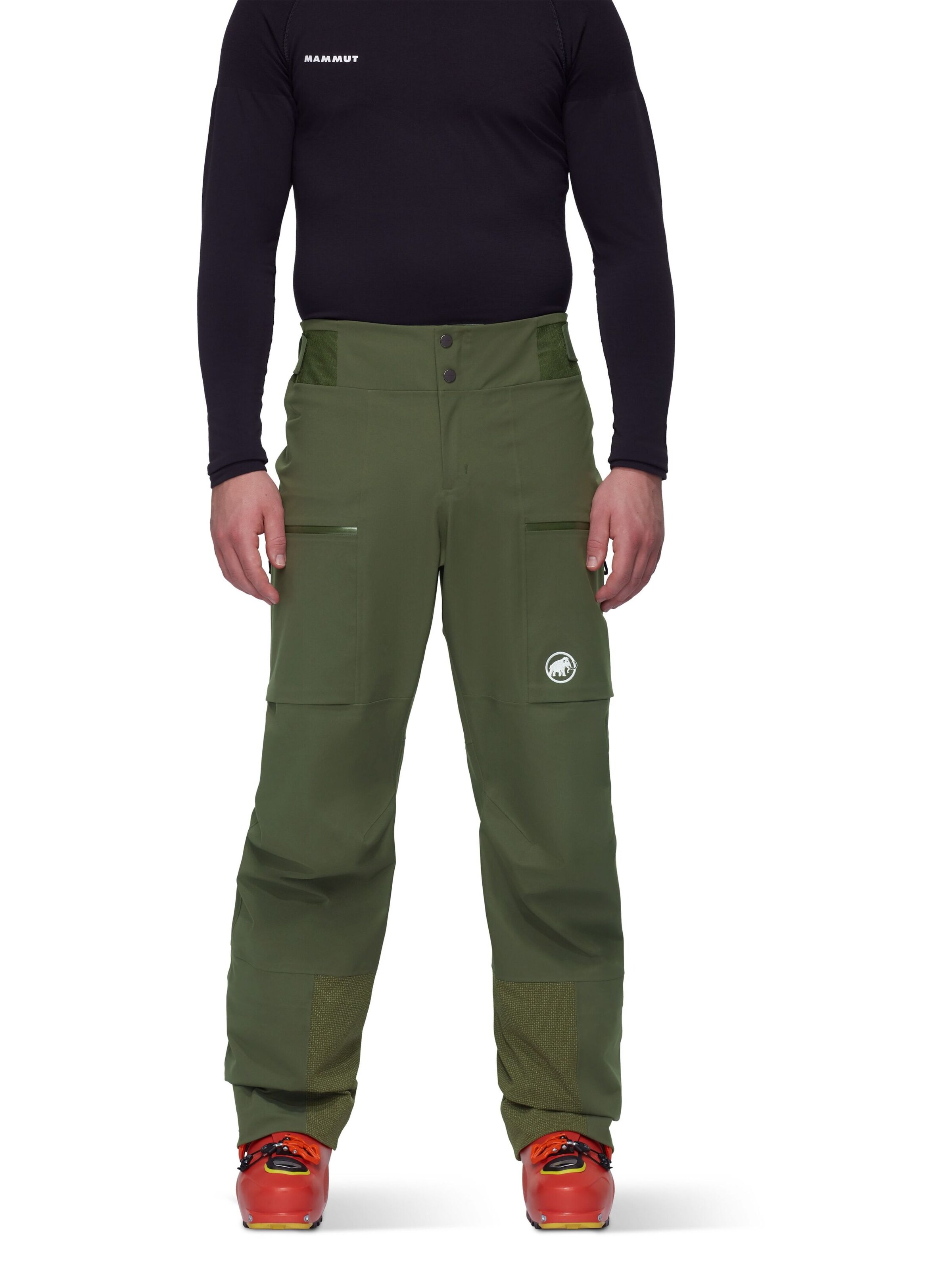 MAMMUT Regular Outdoor Pants in Green: front
