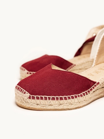 Sandalo 'Alpargata Cuña 5 cm' di Alhamas in rosso