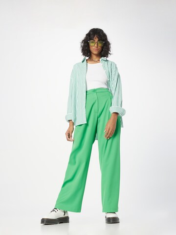 Monki Wide leg Pleat-Front Pants in Green