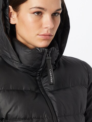 Veste d’hiver Calvin Klein en noir