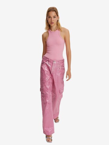 NOCTURNE Loose fit Cargo Jeans in Pink
