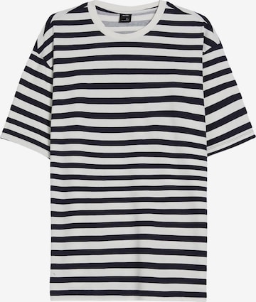 T-Shirt Bershka en bleu : devant