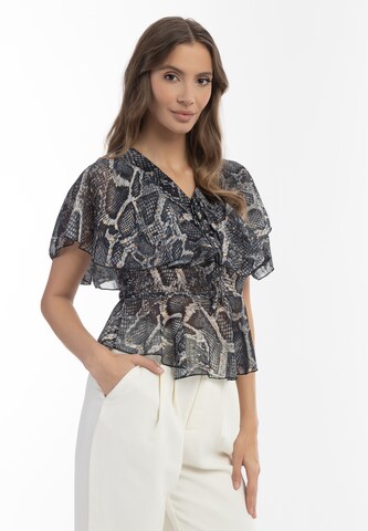 faina Blouse in Black: front