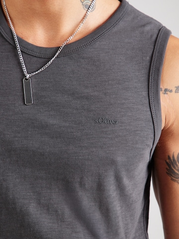 T-Shirt s.Oliver en gris