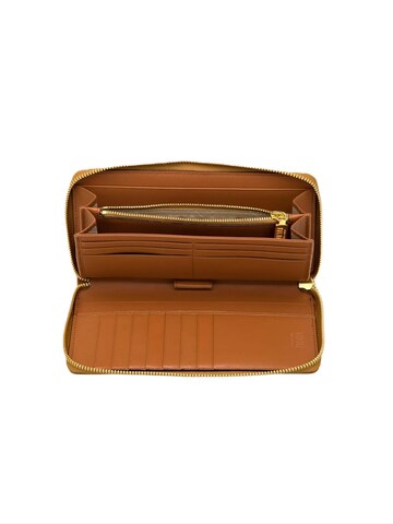 Portamonete 'CW041' di Alviero Martini in marrone