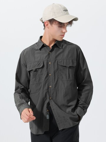 Youthup Regular fit Button Up Shirt in Grey