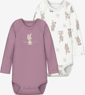 Tutina / body per bambino di NAME IT in lilla: frontale