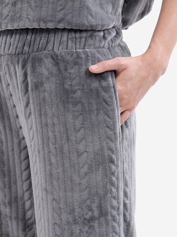 ETAM Pyjamahose in Grau