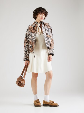 Robes en maille DKNY en blanc