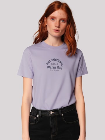 T-shirt 'Cozy Hot Cocoa' F4NT4STIC en violet : devant