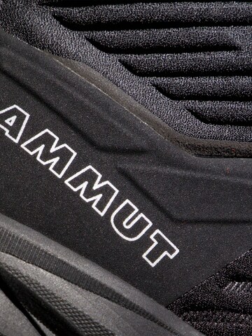 MAMMUT Outdoorschuh in Schwarz