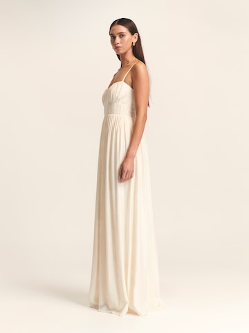 Abito 'George' di St MRLO in beige