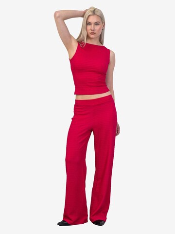 BROKE + SCHÖN Loose fit Pants 'Hose in Knitteroptik' in Pink: front