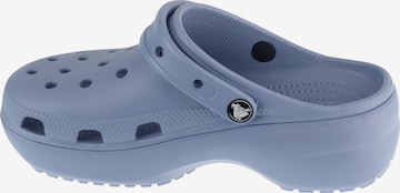 Crocs Clogs in Blue: front