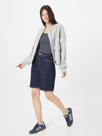 Top di GAP in blu
