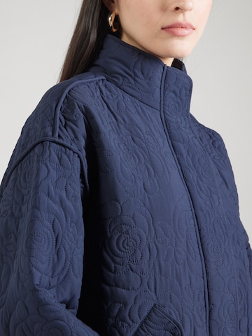 YAS Between-Season Jacket 'YASFIPURA' in Blue