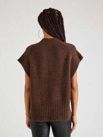 TOPSHOP Sweater in Brown