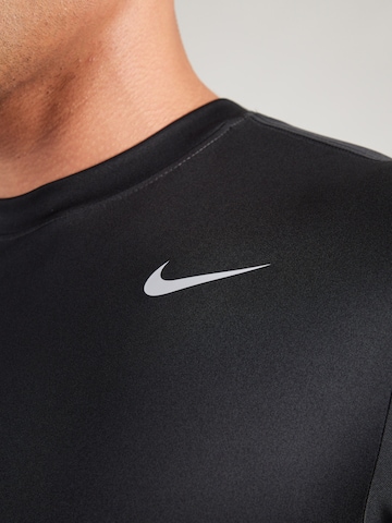 NIKE Performance Shirt in Black