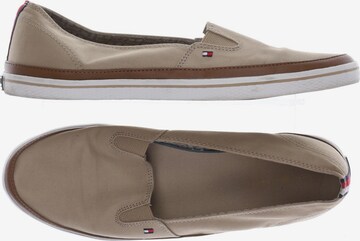 TOMMY HILFIGER Halbschuh 41 in Beige: predná strana