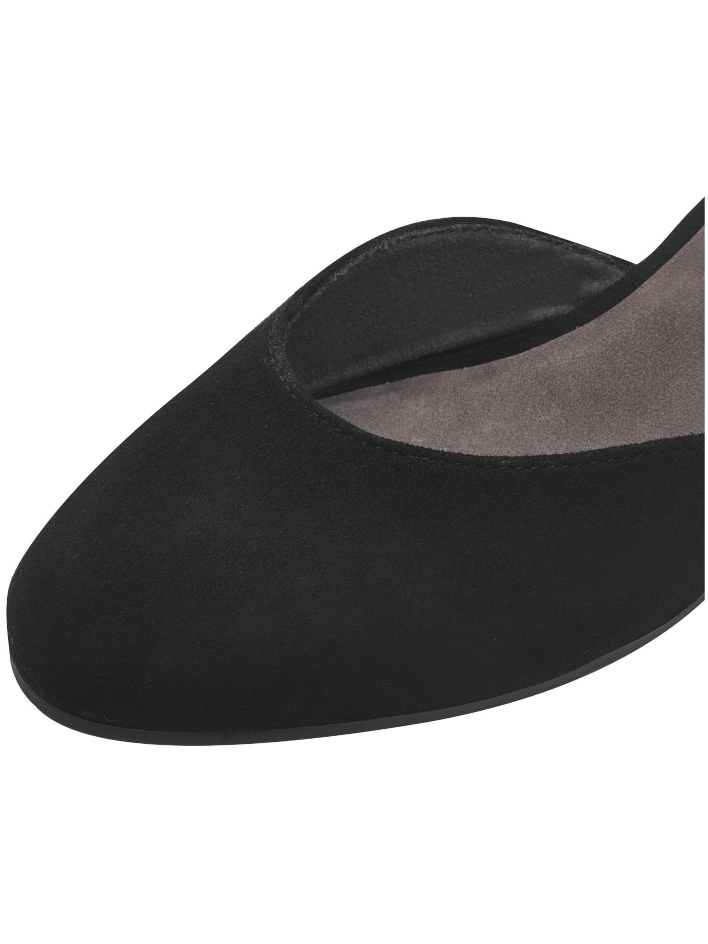 Tamaris Pumps in Black