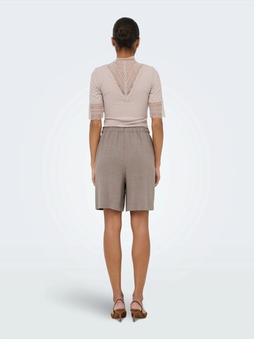 ONLY Loosefit Nadrág 'ONLSIESTA' - barna