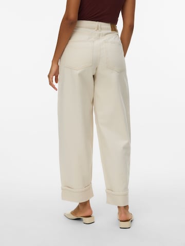 VERO MODA Regular Jeans 'VMZELDA' in White