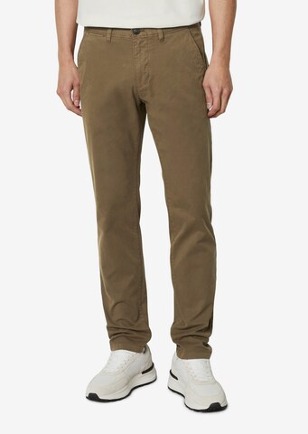 Marc O'Polo Regular Chino 'Stig' in Bruin: voorkant