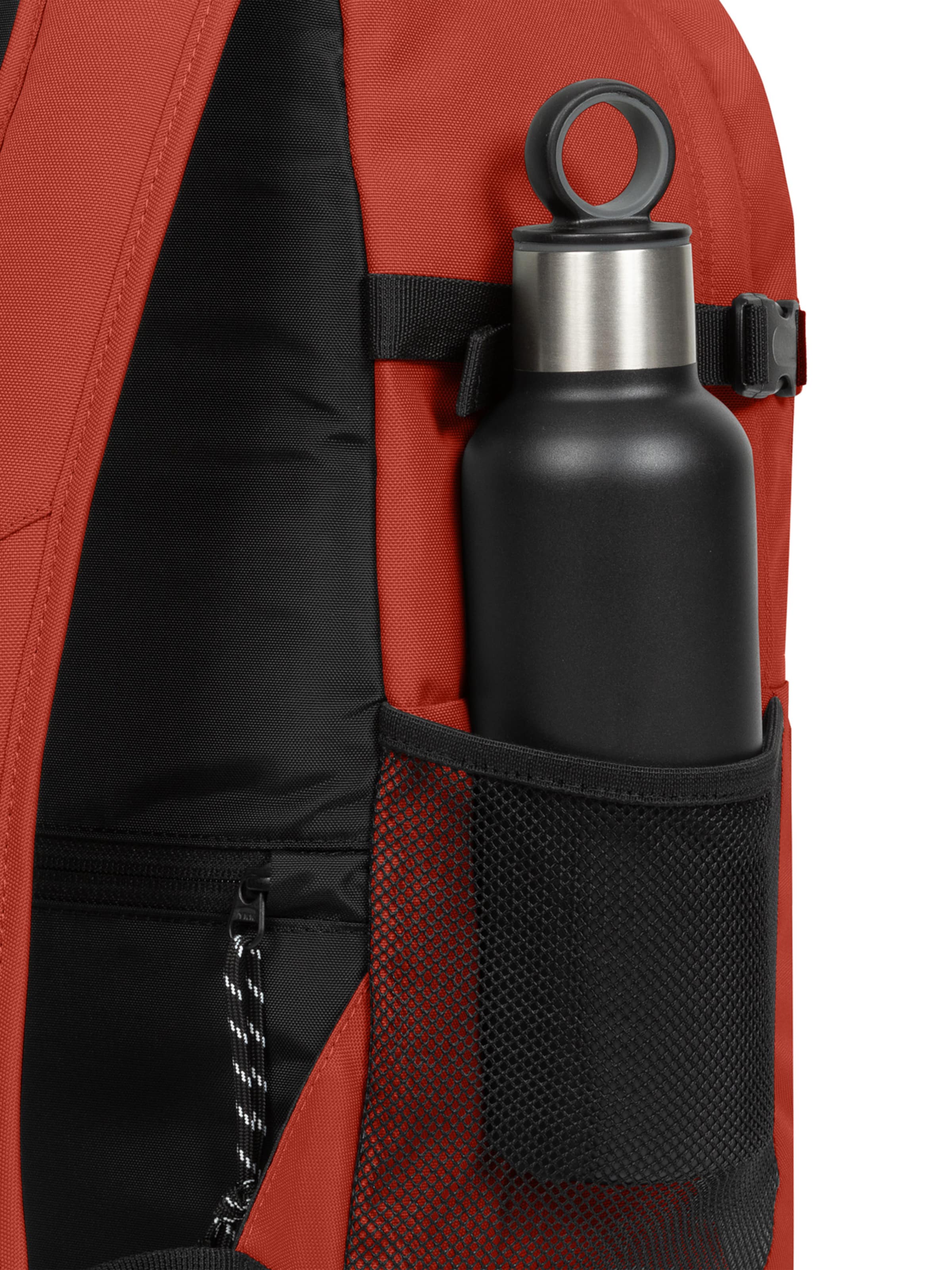 EASTPAK Batoh 'Smallker Pro' - Červená