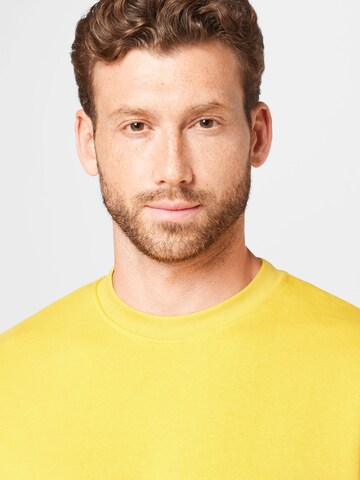 JACK & JONES Sweatshirt 'BRINK' i gul