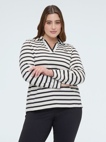 T-shirt Fiorella Rubino en blanc