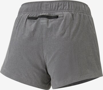 Regular Pantaloni sport de la PUMA pe gri