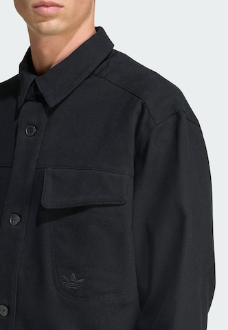 Fit confort Chemise 'Essentials' ADIDAS ORIGINALS en noir