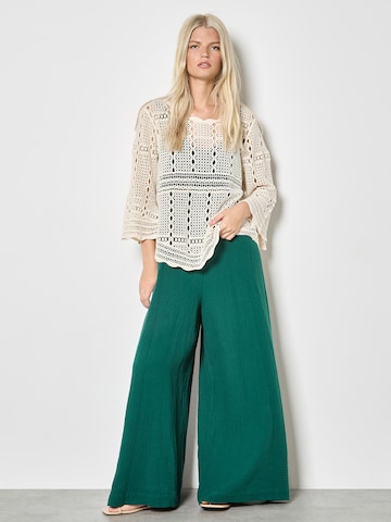Apricot Blouse ' ' in Beige