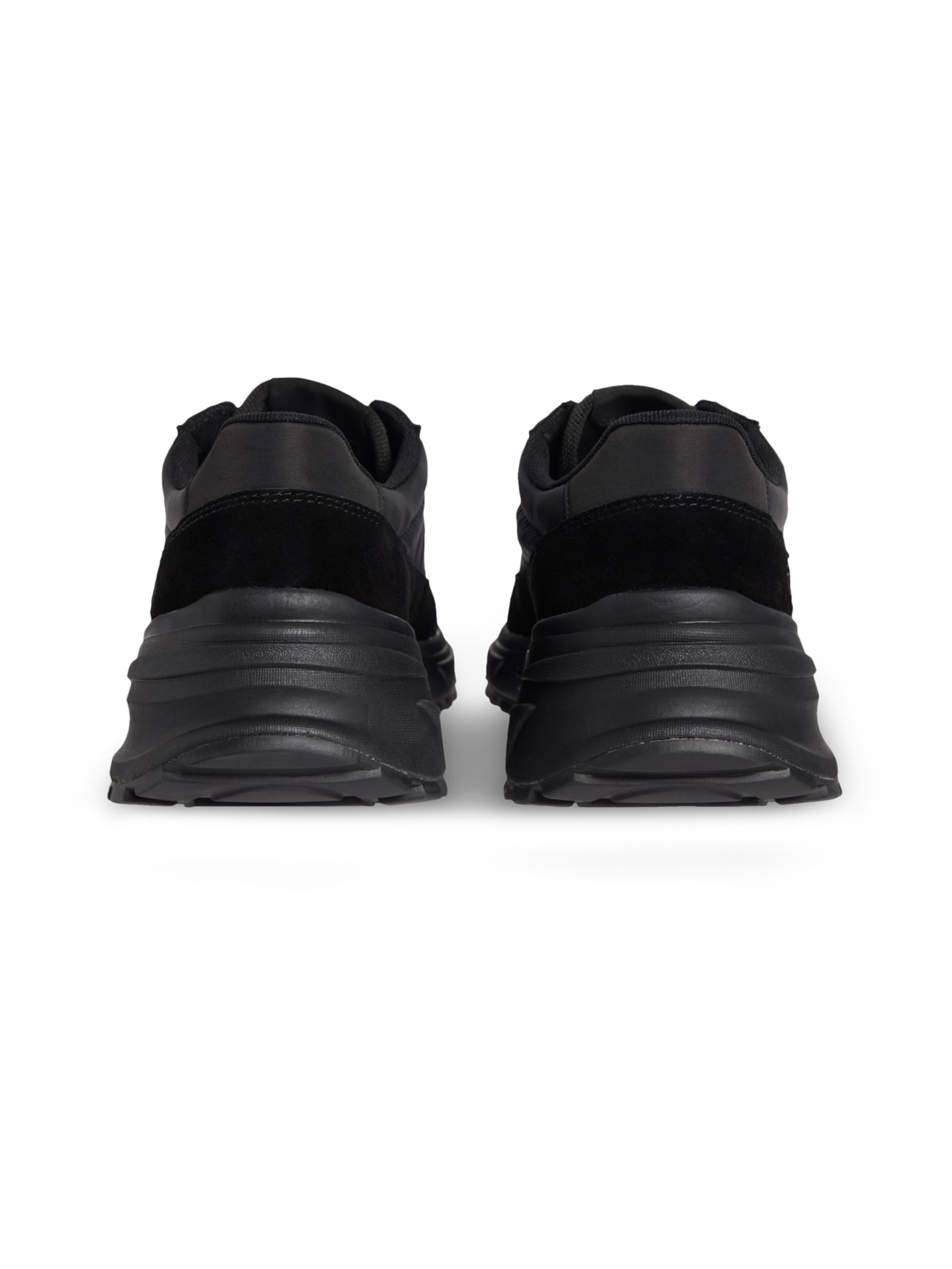 Calvin Klein Σνίκερ χαμηλό 'HIKE RUNNER' σε μαύρο