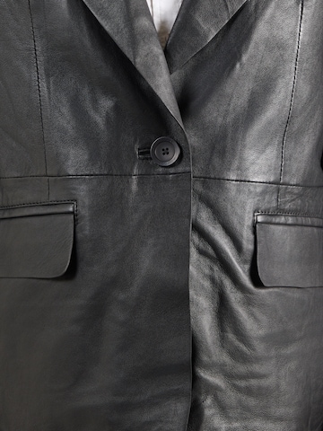 Maze Prehodna jakna | črna barva