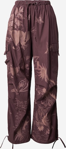 Ed Hardy - Pierna ancha Pantalón cargo en rojo: frente