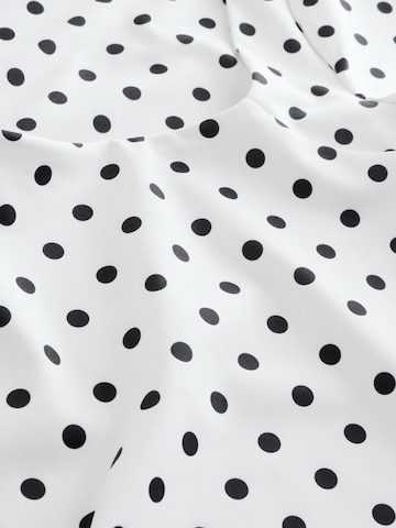 T-shirt Next en blanc