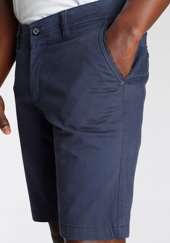 DELMAO Regular Shorts in Blau